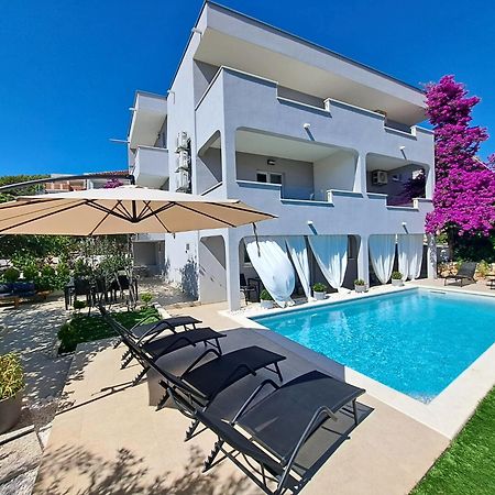 Paulina Harmony Rooms Seget Vranjica Exterior foto