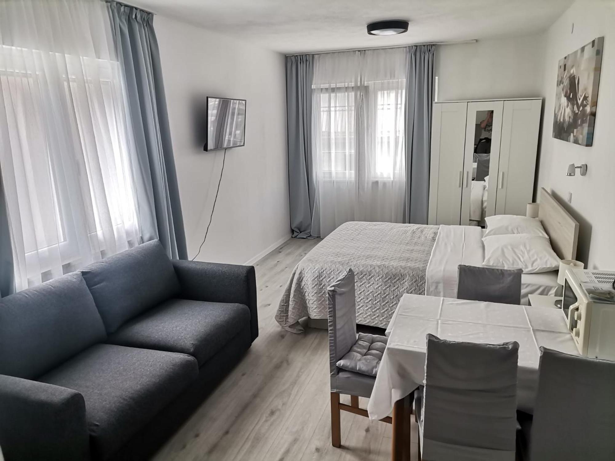 Paulina Harmony Rooms Seget Vranjica Exterior foto