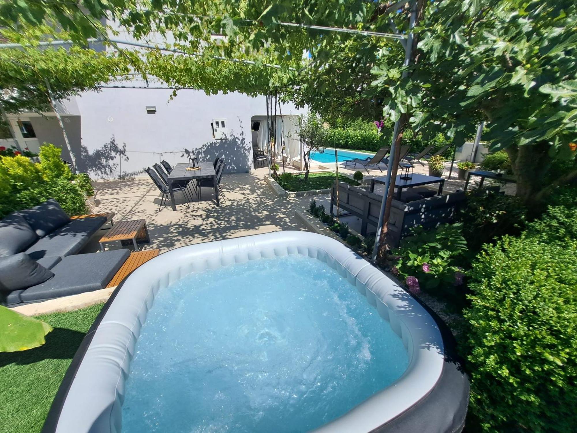 Paulina Harmony Rooms Seget Vranjica Exterior foto