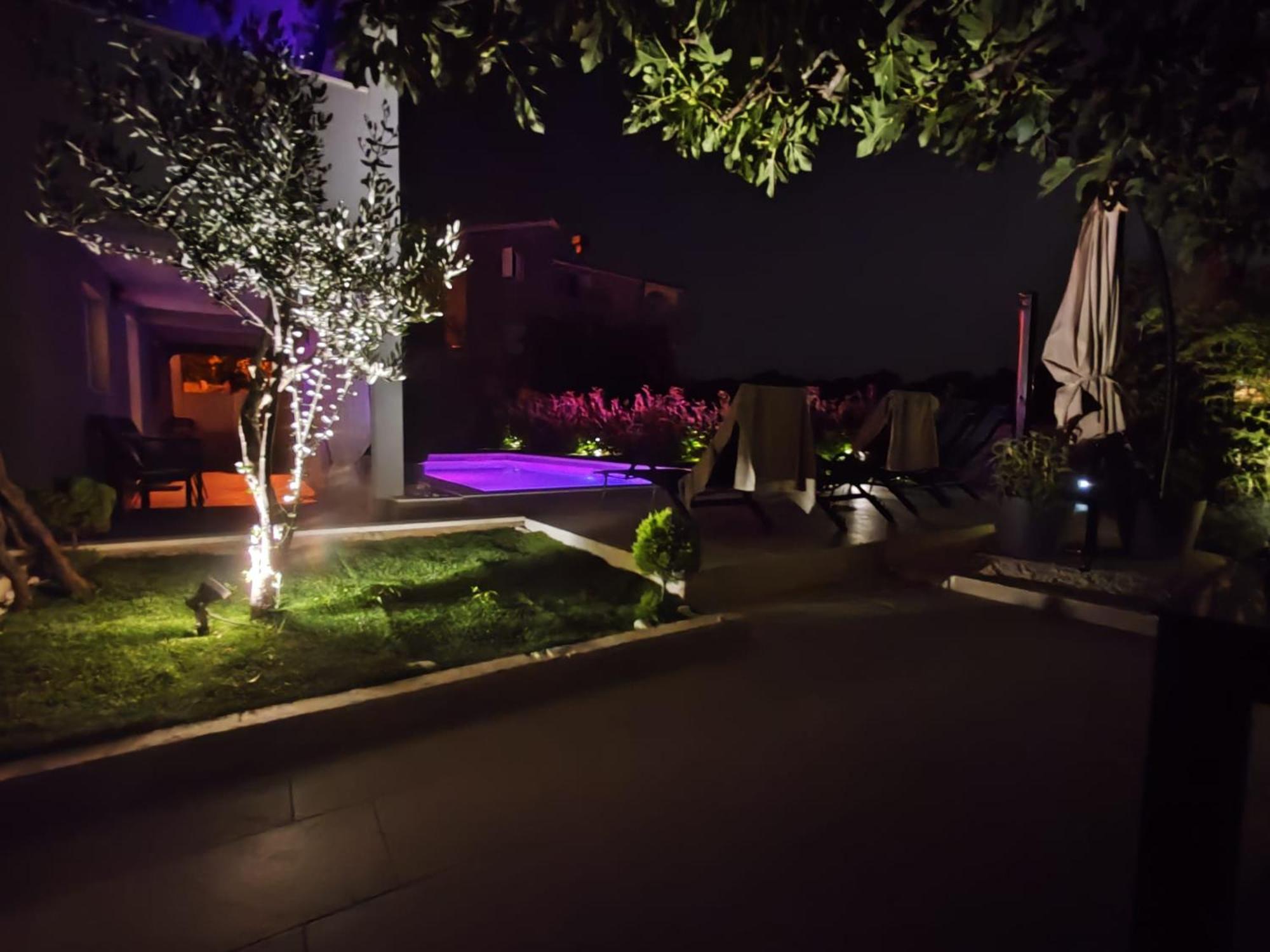 Paulina Harmony Rooms Seget Vranjica Exterior foto